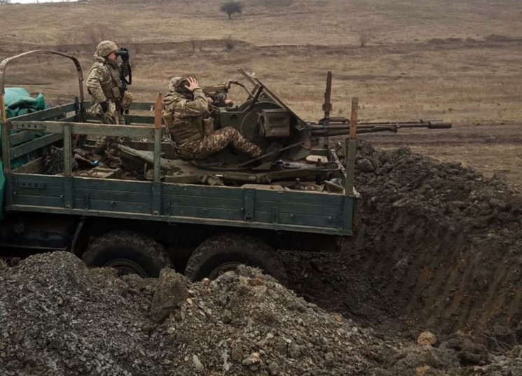 Війна на Донбасі: Окупанти 17 разів пору…