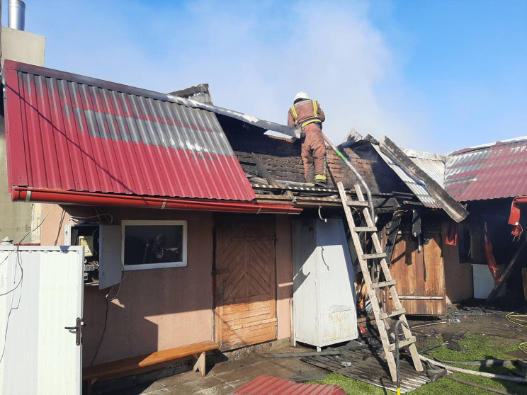 У Сокальському районі від пожежі врятува…