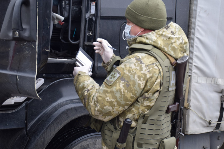 На кордоні з Росією схопили порушників,…