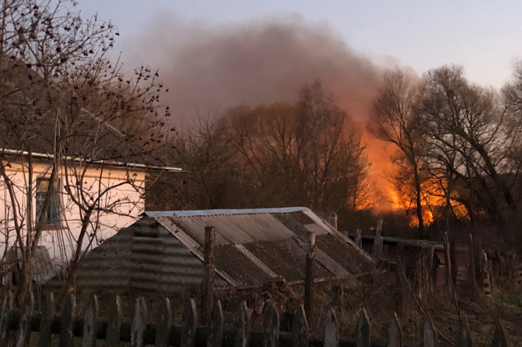 Подоляни ігнорують заклики рятувальників…