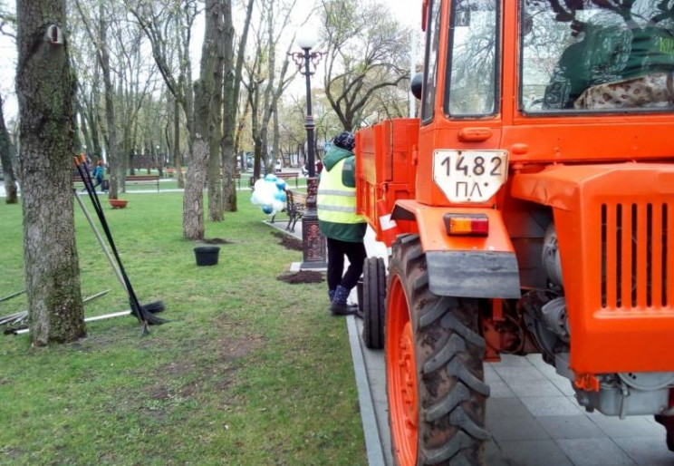 Тримісячник чистоти: Кременчуцькі комуна…