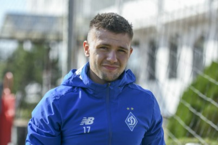 Легіонер "Динамо" від нудьги щодня їздит…