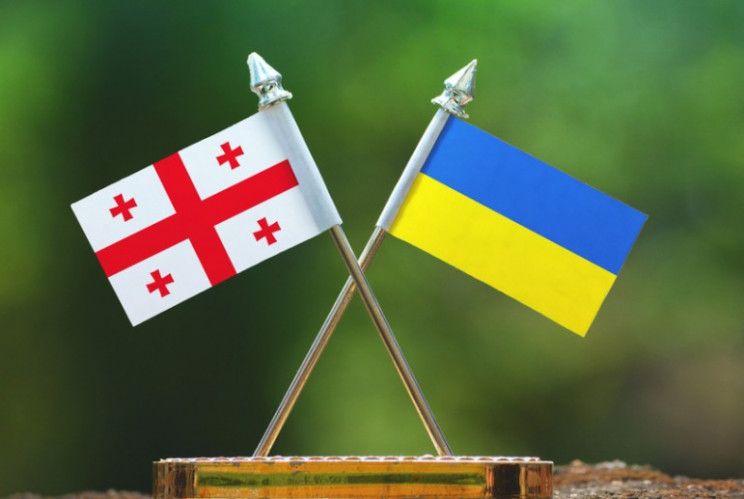 Грузія відкликала свого посла з України…