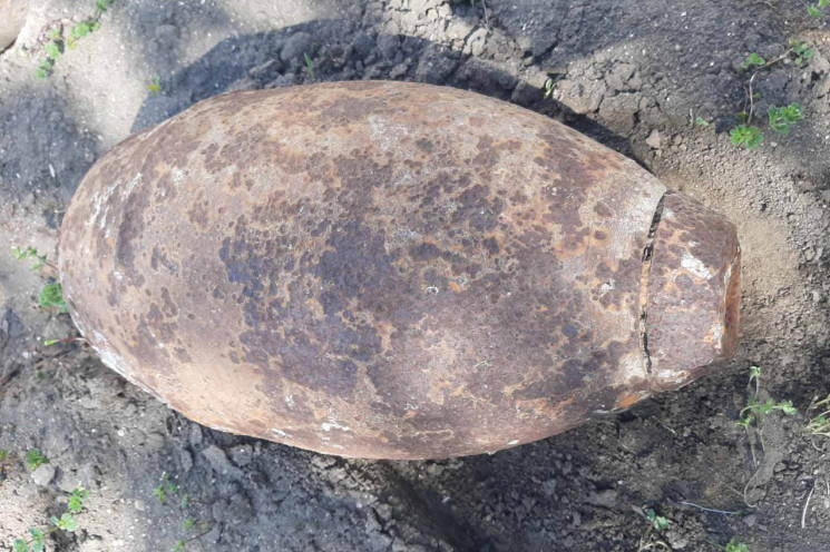 На Шепетівщині знайшли і знищили 50-кіло…