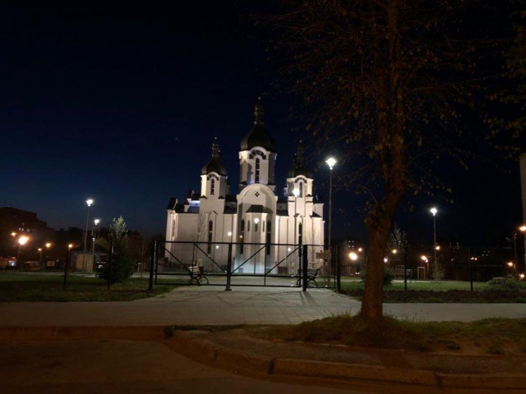 Храми Львова ваблять до себе і серед ноч…
