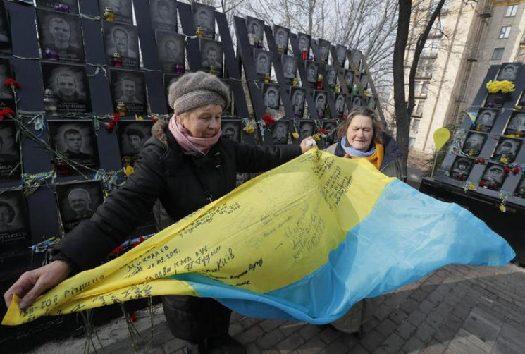 У США знову покажуть фільм про розстріли…