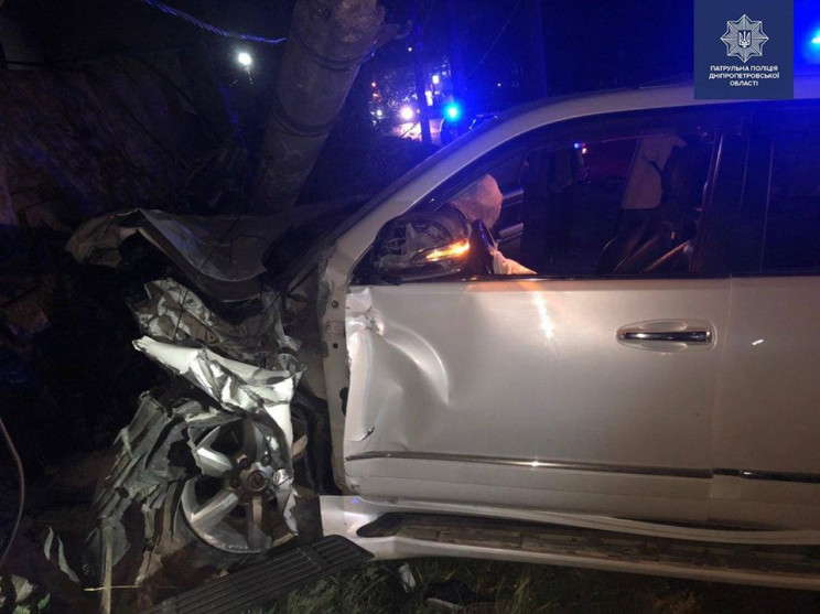 В Днепре пьяный водитель разбил Lexus об…