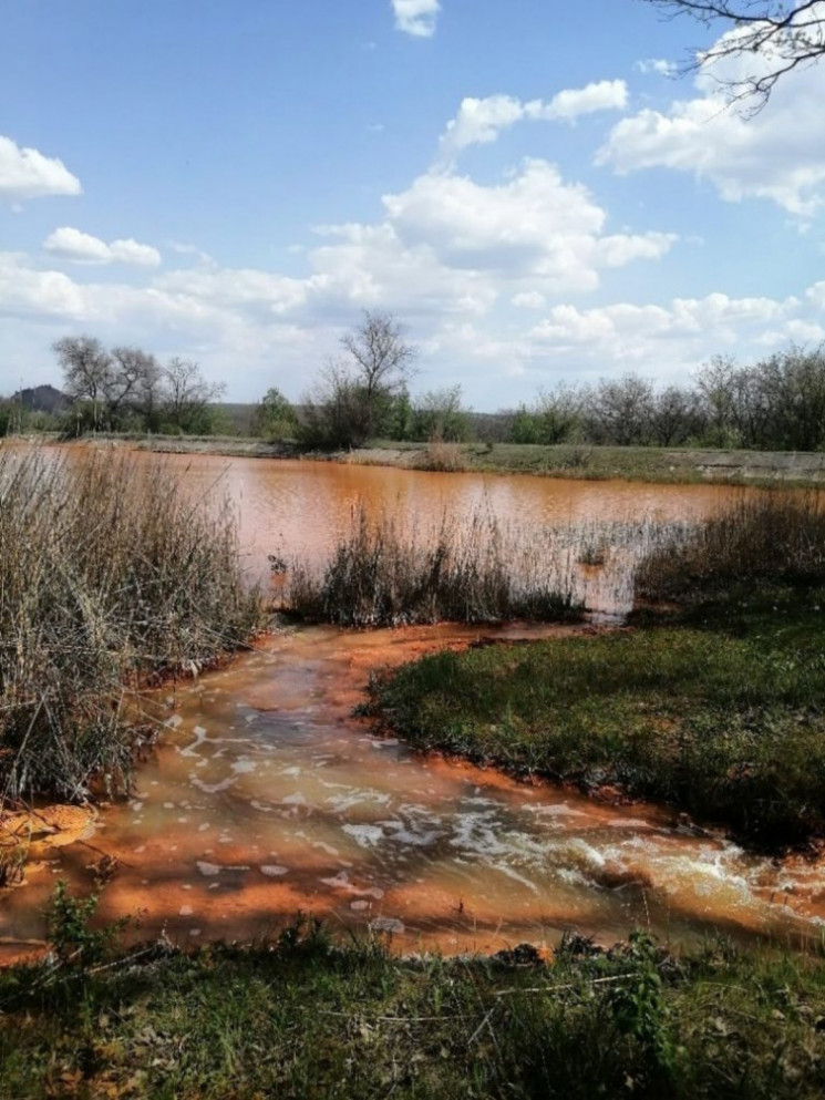 На окупованому Донбасі забрудено два вод…