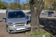 На набережній Дніпра автомобіль після зі…