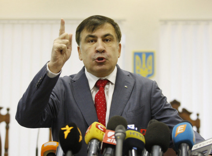 Вытащить Украину из болота: Саакашвили о…