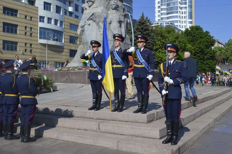 На Дніпропетровщині 9 травня святкові ко…