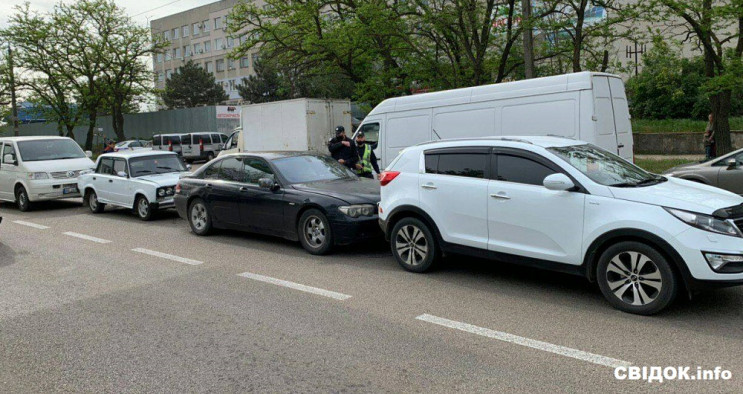 В Николаеве столкнулись одновременно чет…