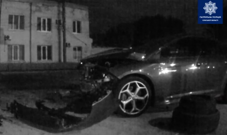 У Сумах зіткнулись Mercedes та Ford, оди…