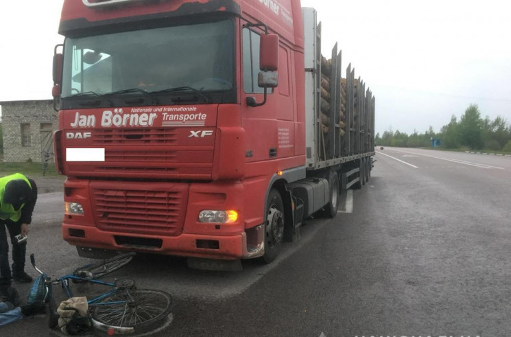 У ДТП на Рокитнівщині загинув велосипеди…