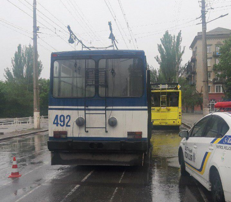 В Херсоне столкнулись два троллейбуса, п…