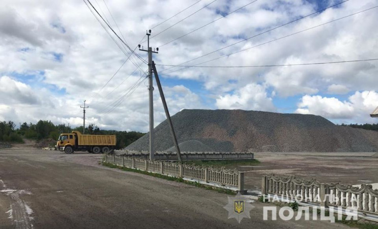 На Київщині ділки організували незаконни…