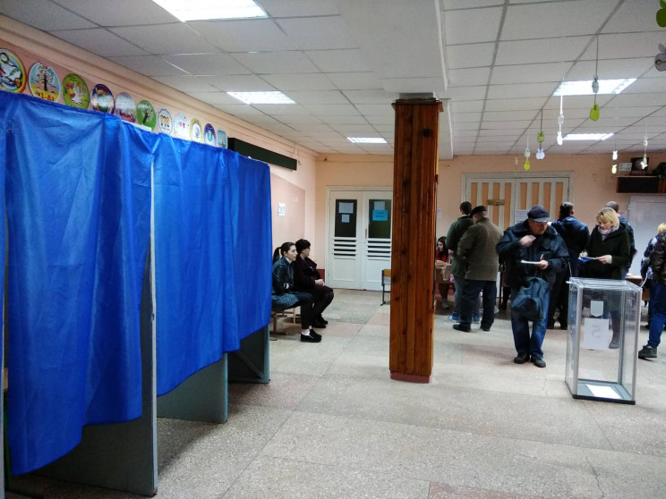 На Сумщині явка виборців станом на 11:00…
