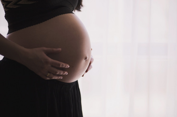 На Одещині вагітна жінка намагалась зроб…