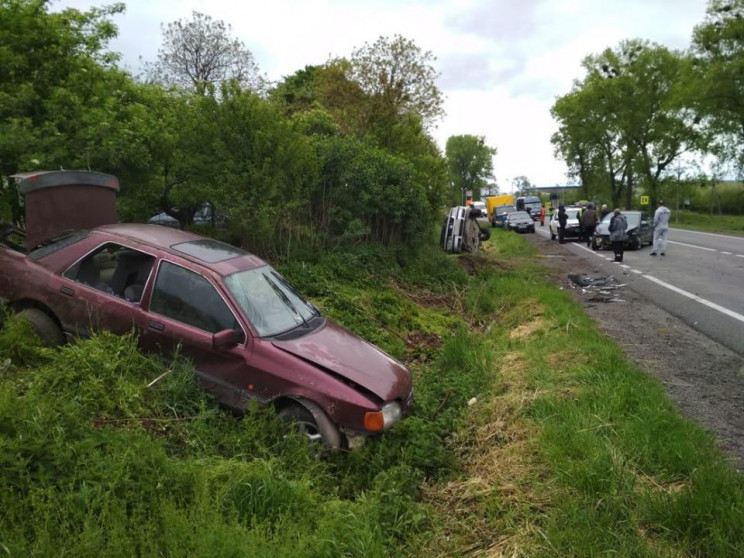 У ДТП на Львівщині через п'яних водіїв з…