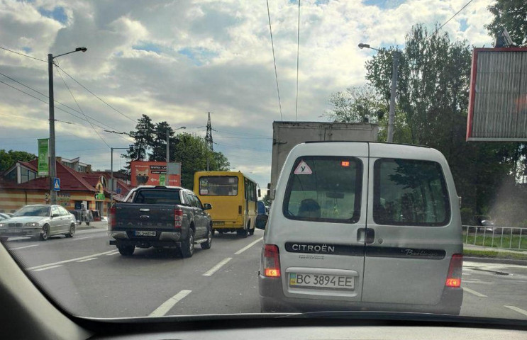 В’їзд у Львів  заблоковано (ФОТО)…