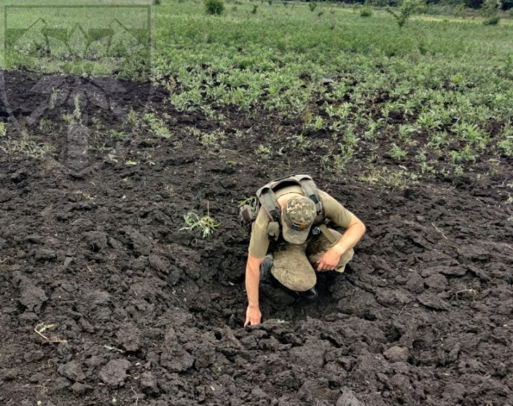 На Донбассе бойцы 128-й попали под обстр…