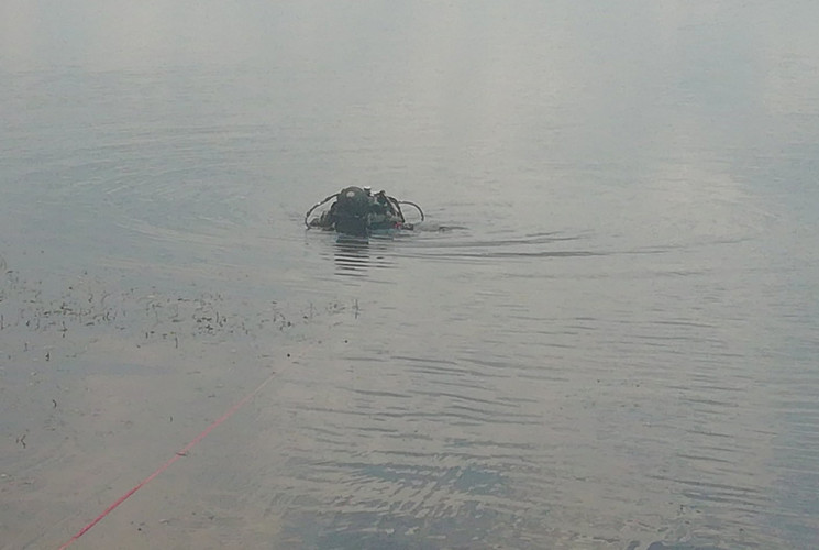 На дні Дніпра водолази розшукали тіло хл…