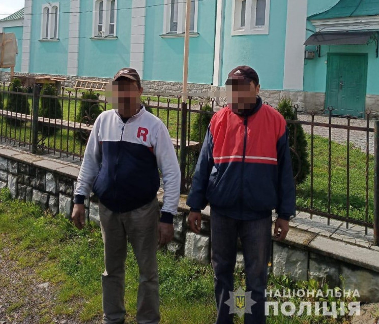 В Мукачевском районе двое мужчин обворов…