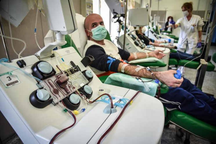 В Україні вже 26 999 хворих на коронавір…