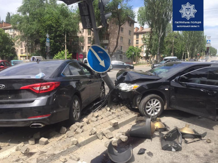 У Запоріжжі Toyota влетіла в Hyundai та…