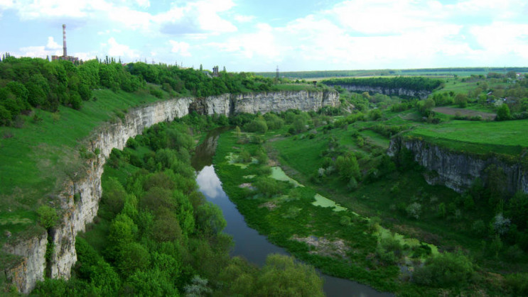 На Кам'янеччині тривають пошуки чоловіка…