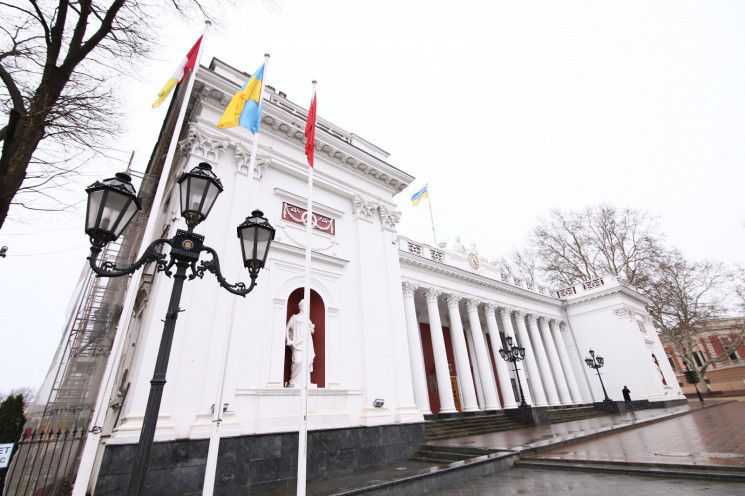 Чиновника одеської мерії підозрюють у сл…