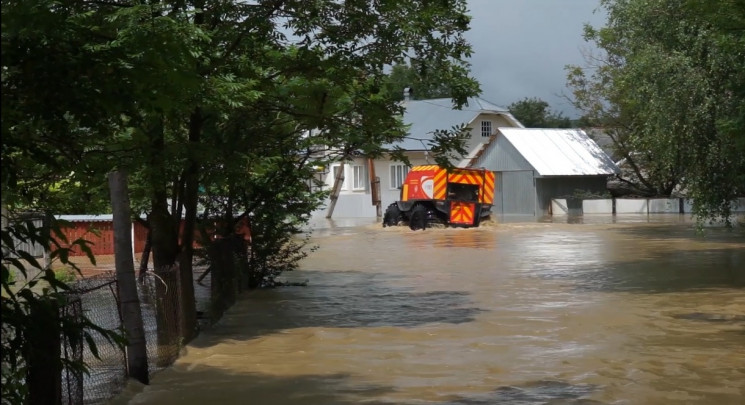 Украина в воде: Наводнение медленно спад…