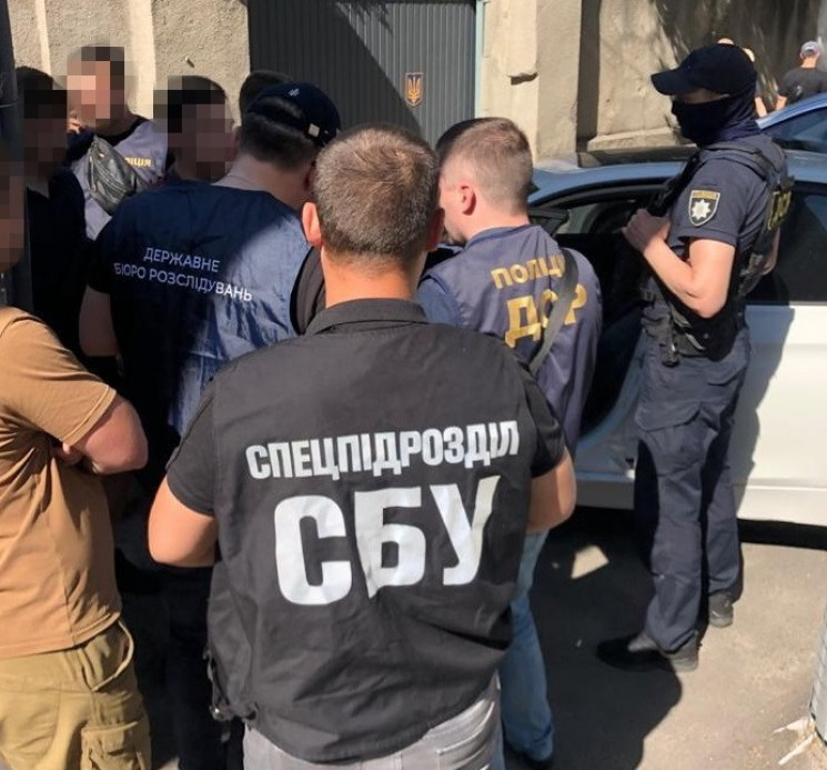 В Одесі на хабарі піймали військового пр…
