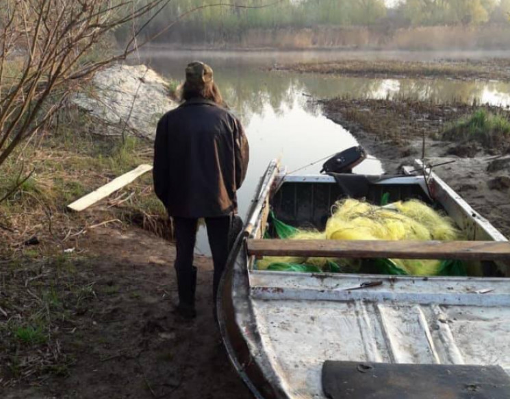 На Кропивниччині браконьєр виловив сітка…