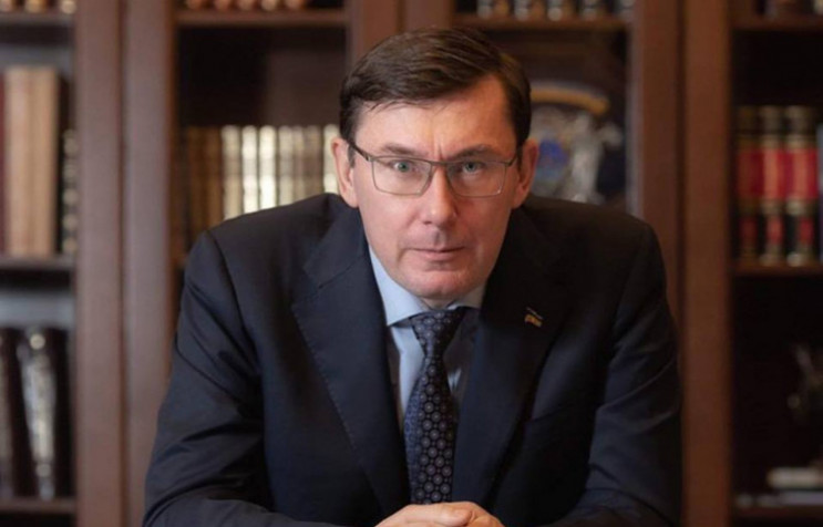Луценко радіє поверненню Януковича, уже…