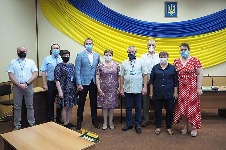 Шестеро працівників Хмельницької АЕС отр…