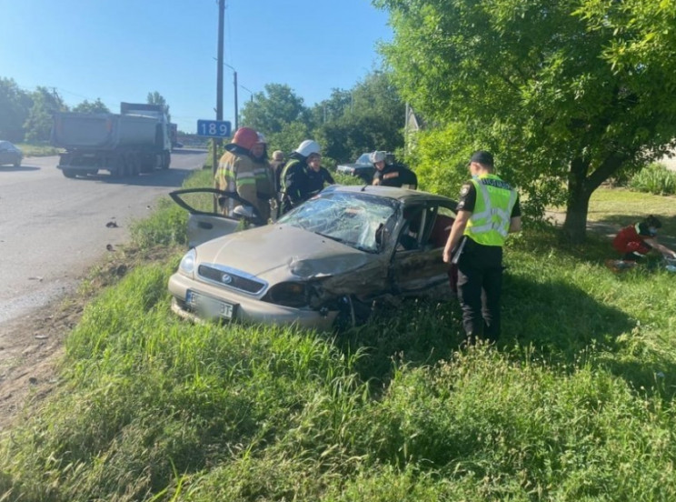 Под Николаевом в смертельном ДТП пострад…