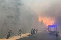 Велика пожежа на Луганщині: До боротьби…