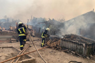 Луганщина горит: Уничтожены 103 дома, тр…