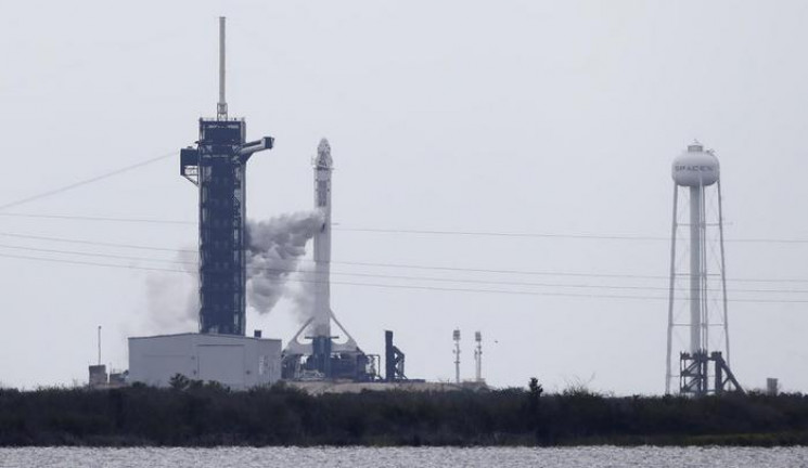 SpaceX отменила запуск Falcon 9 за неско…