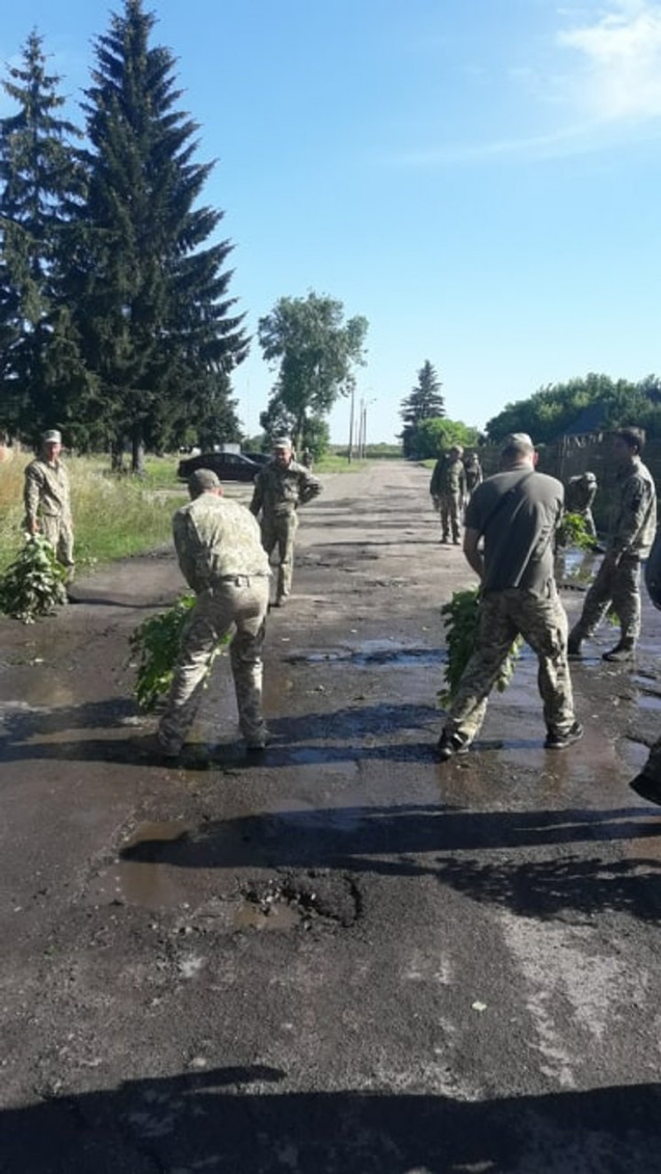 Перед приездом Зеленского в Луцк солдаты…