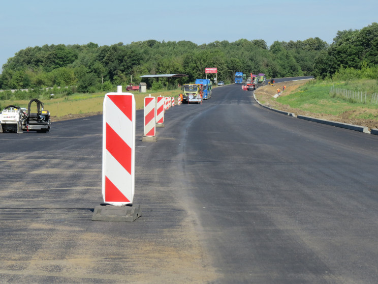 Дорожники обіцяють цьогоріч відремонтува…