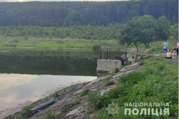 Трагедія: На Тернопільщині в ставку пото…