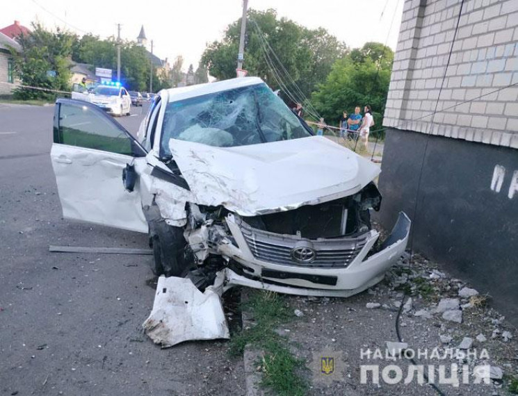 У Полтаві внаслідок ДТП дві дитини потра…