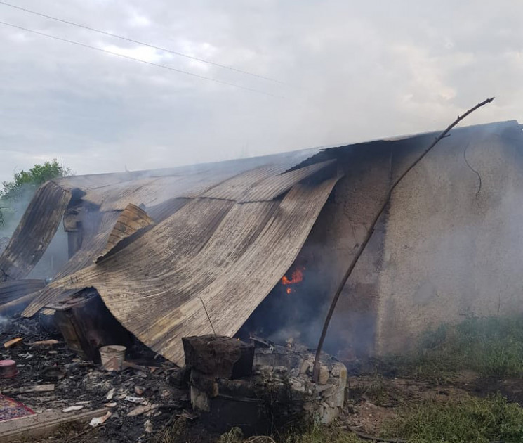 На Николаевщине горел дом, погибли двое…