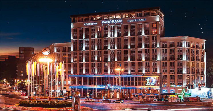 Готель "Дніпро" продали за 1 млрд 111 мл…