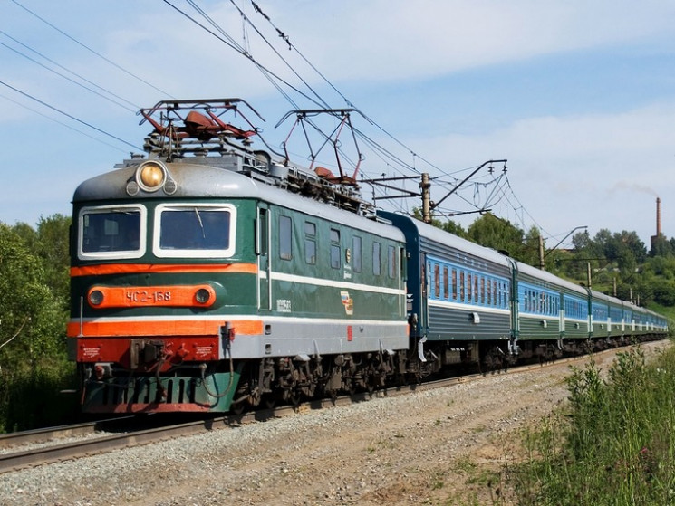На Приднепровской железной дороге с огне…
