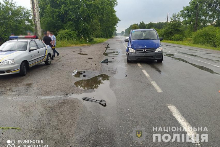 Двоє людей, в тому числі дитина, травмув…