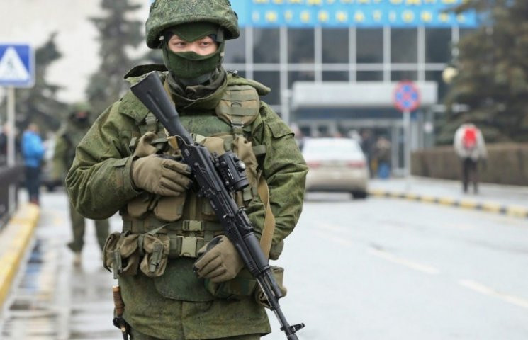 Хроніки окупації Криму: Російські військ…