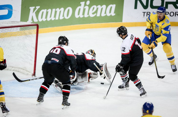 Украина против Японии на хоккейном чемпи…